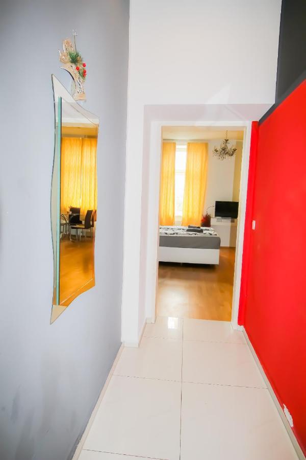 Deluxe Apartment 5P Mm A Vienna Exterior photo