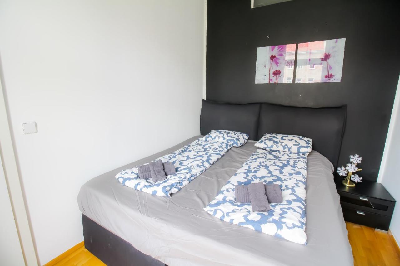 Deluxe Apartment 5P Mm A Vienna Exterior photo