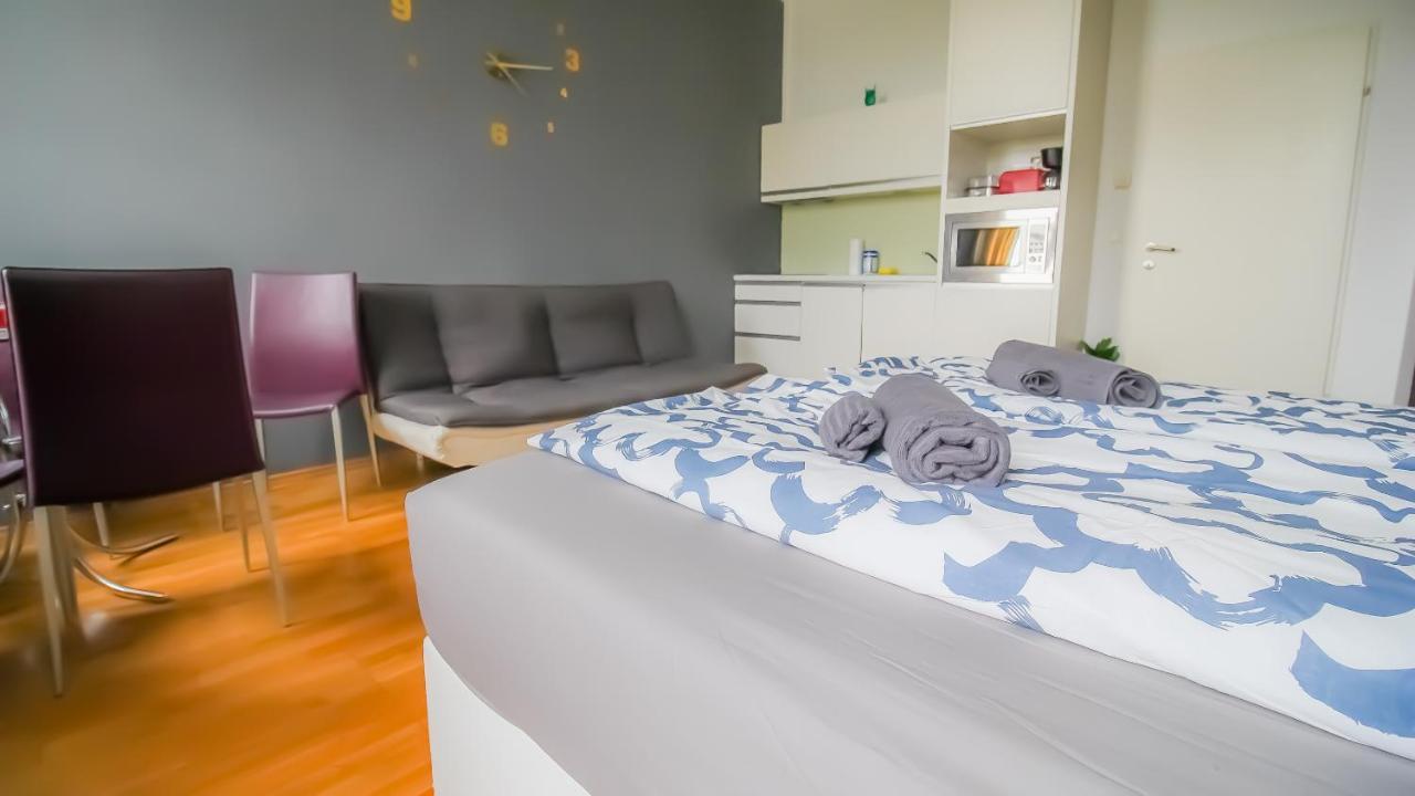 Deluxe Apartment 5P Mm A Vienna Exterior photo