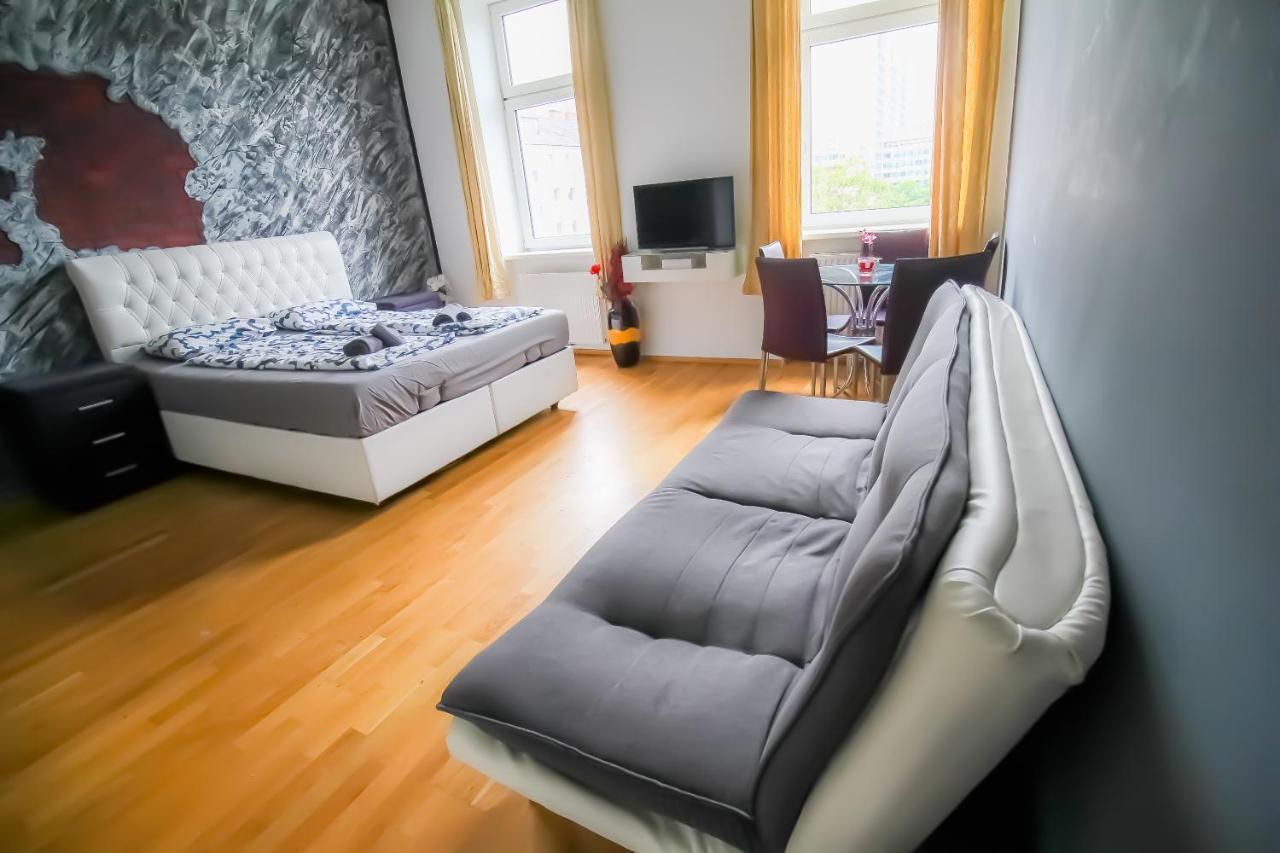 Deluxe Apartment 5P Mm A Vienna Exterior photo